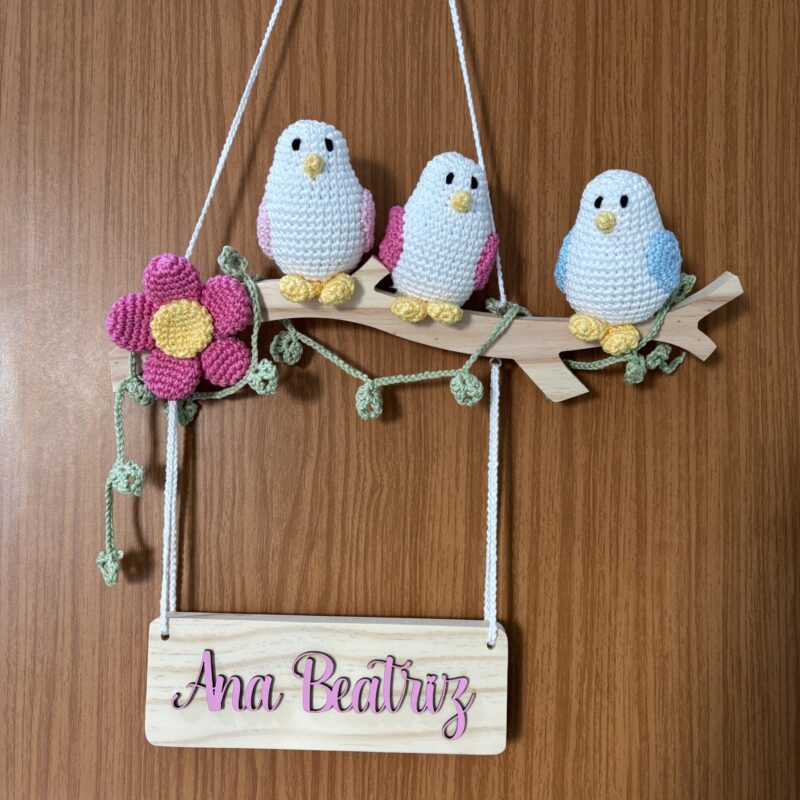 Porta Maternidade Galho Com Passarinhos